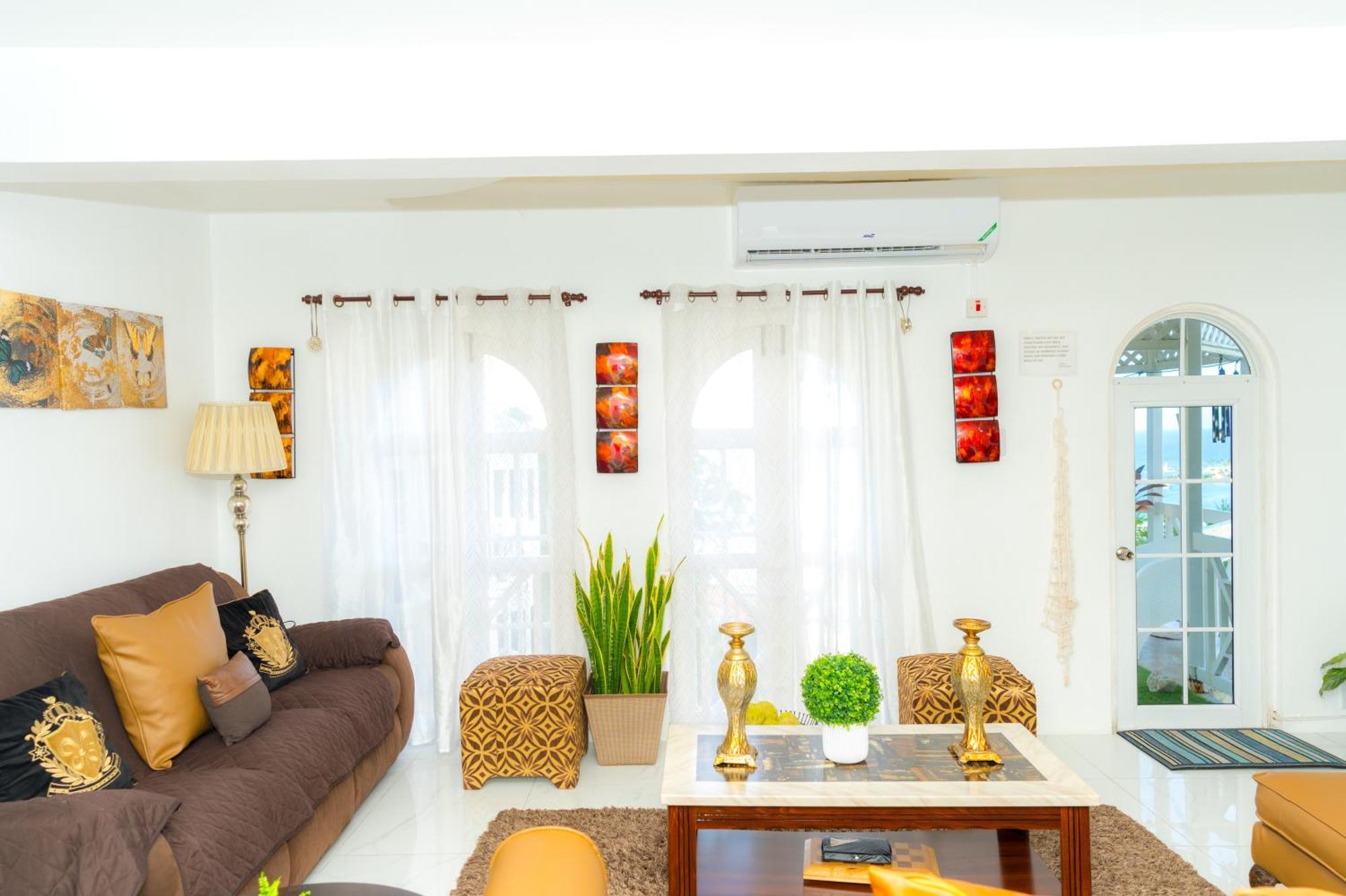 Columbus Heights A5 Apartment Ocho Rios Exterior photo